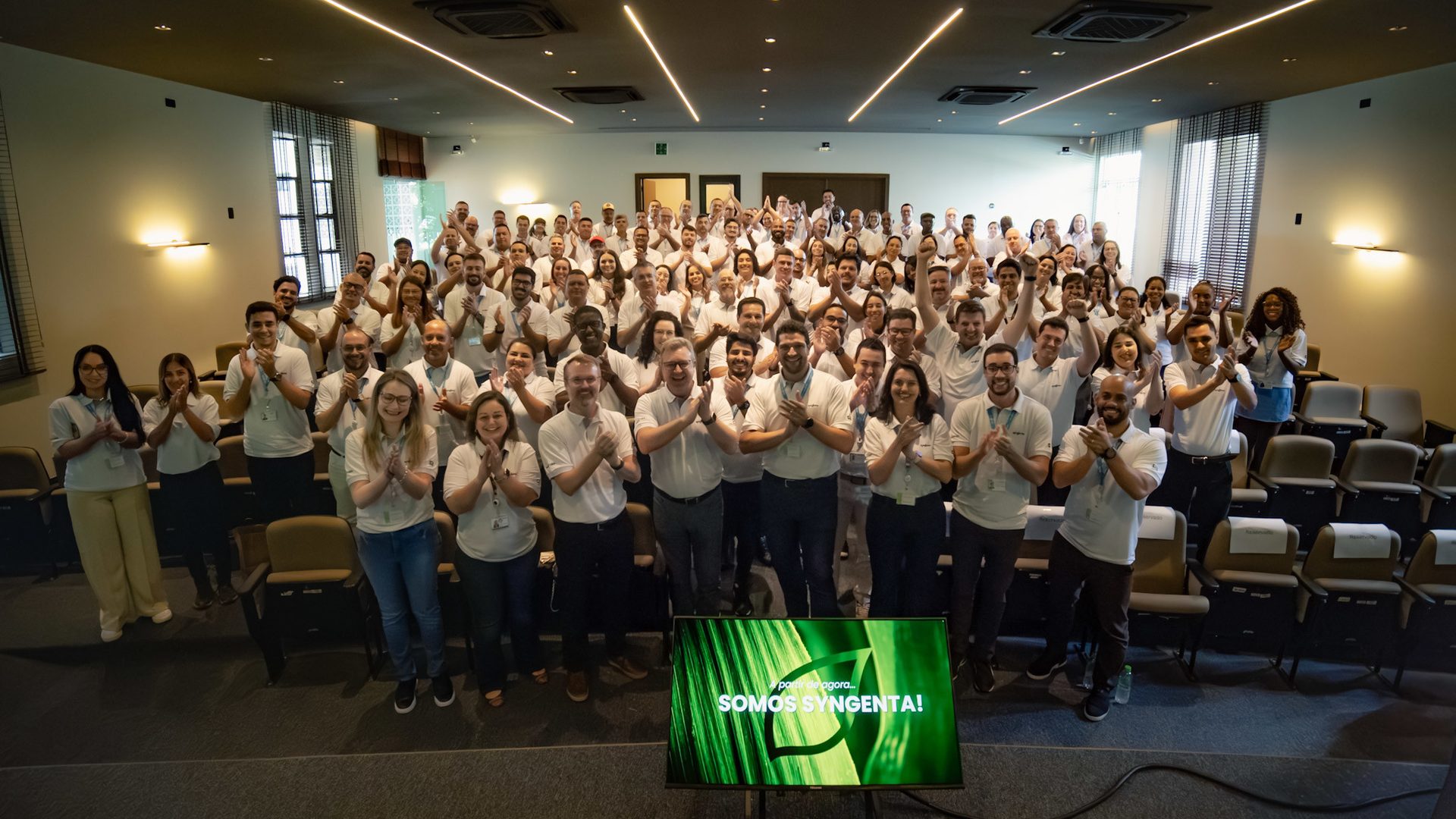 Day One — Syngenta — fotografia por Jean Cravo